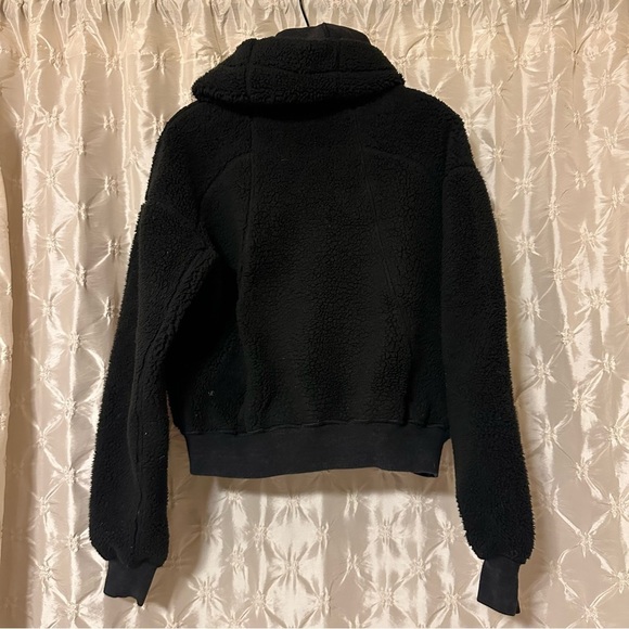 Lululemon Short Sweet Sherpa Jacket Fleece Reversible Heathered Core Black Teddy - Picture 11 of 16